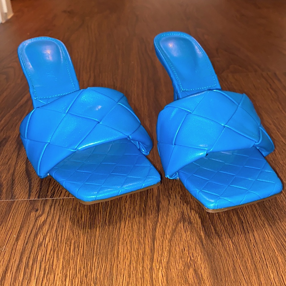 Blue basket pattern mule heels